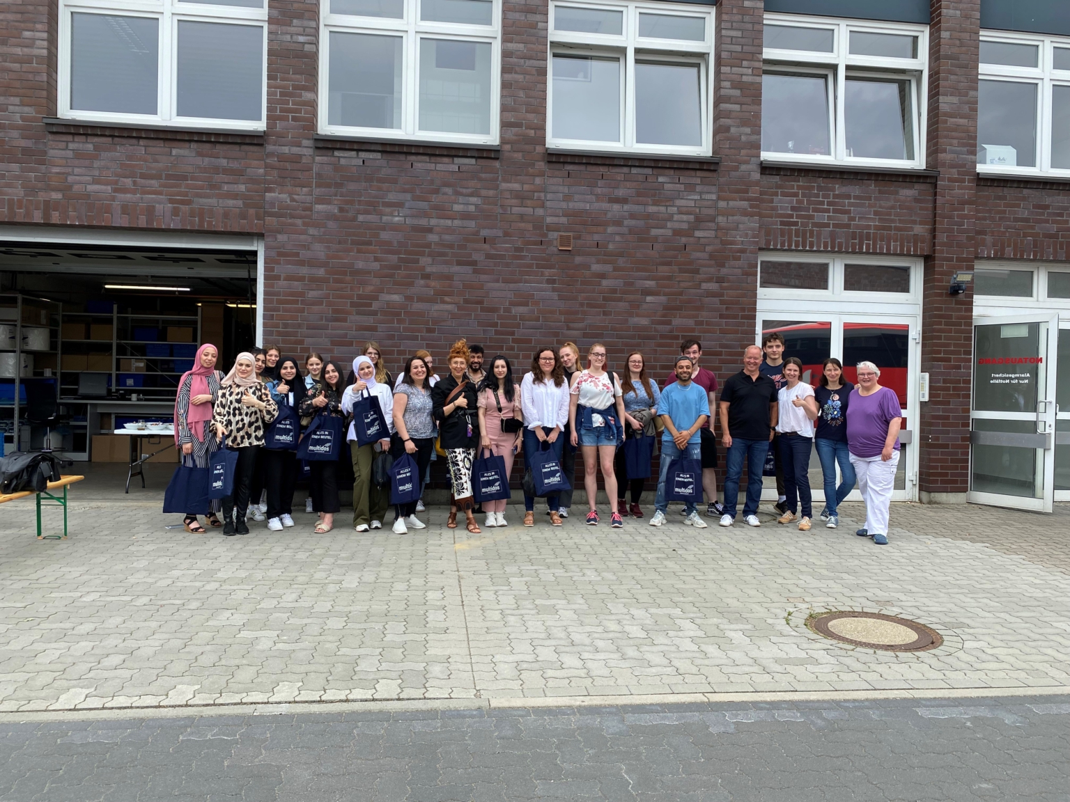 Besuch der Dr. von Schule Loens Apotheke
